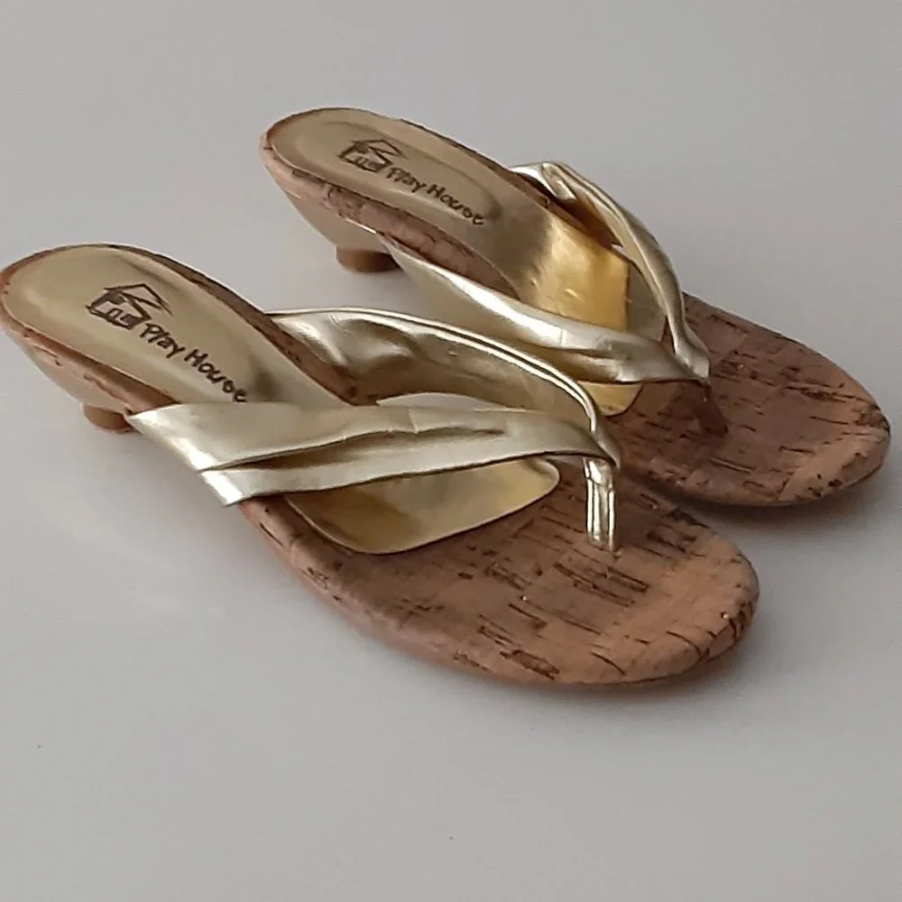 Playhouse gold & cork little girl sandals size 13